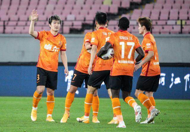 PG电子官网-志在三分终取三分！13轮苦战武汉队取赛季首场胜利